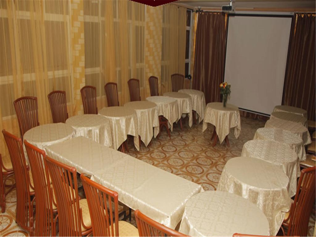 Pearl Palace Hotel Найроби Экстерьер фото